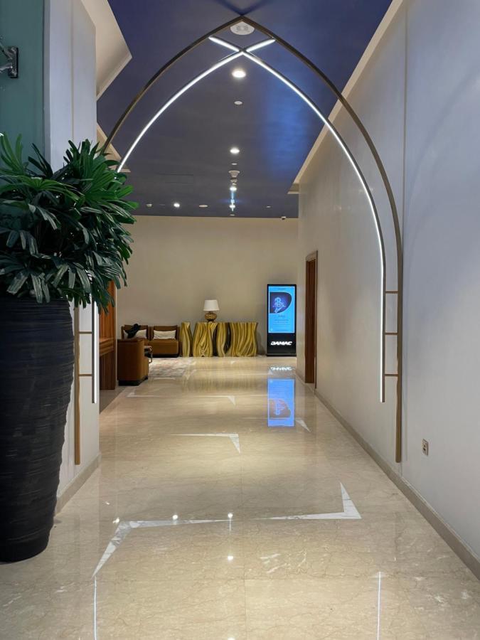 Luxury Aparthotel Prive Дубай Экстерьер фото