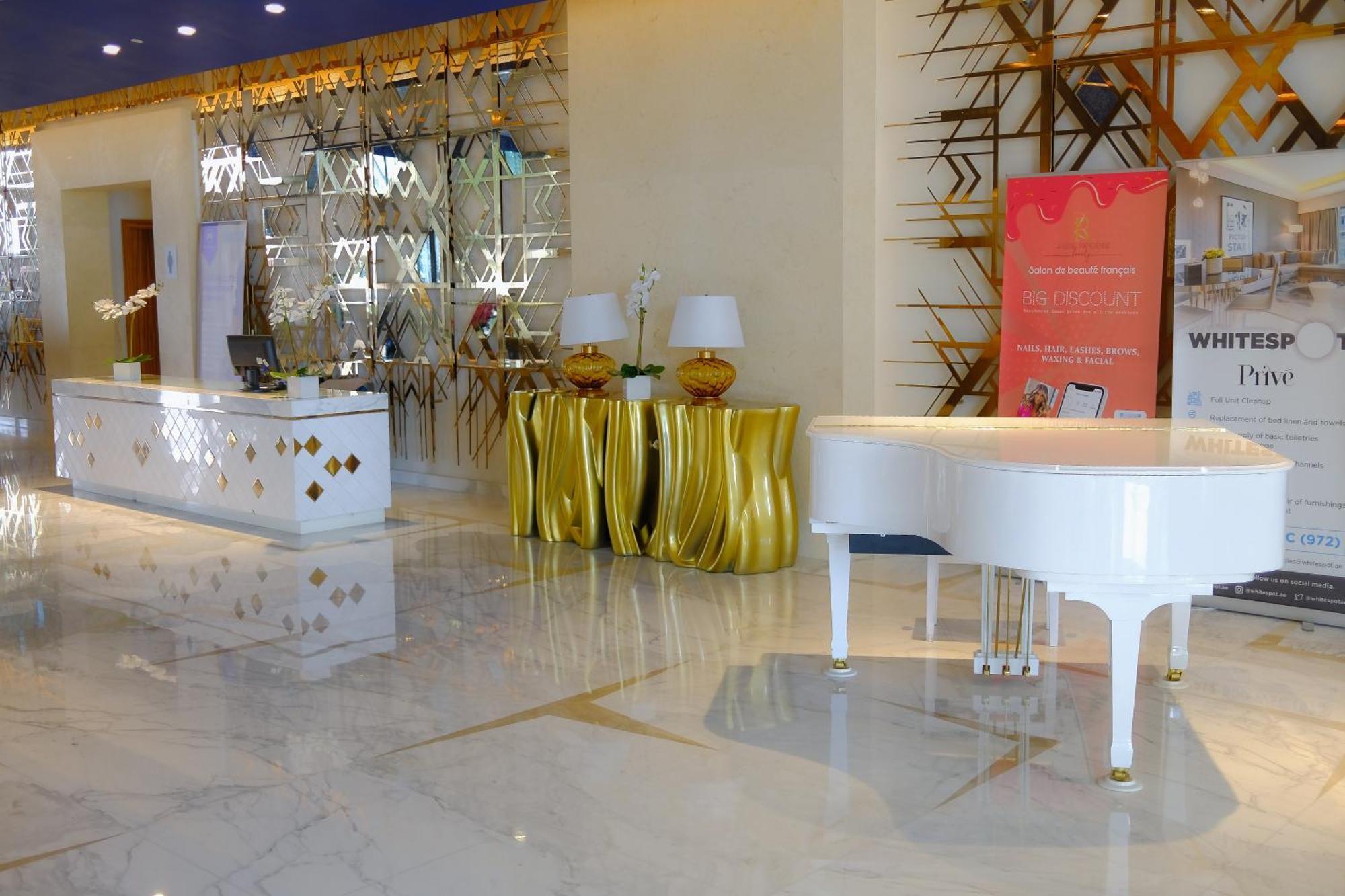 Luxury Aparthotel Prive Дубай Экстерьер фото